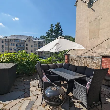 Famzi - Urlaubsmagie - Familienwohnung Mit Sauna, Pool Und Whirpool Am Fluss