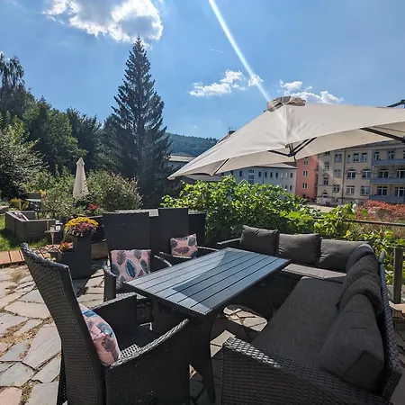 Apartment Famzi - Urlaubsmagie - Familienwohnung Mit Sauna, Pool Und Whirpool Am Fluss