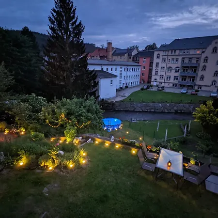 Famzi - Urlaubsmagie - Familienwohnung Mit Sauna, Pool Und Whirpool Am Fluss Apartment Sebnitz