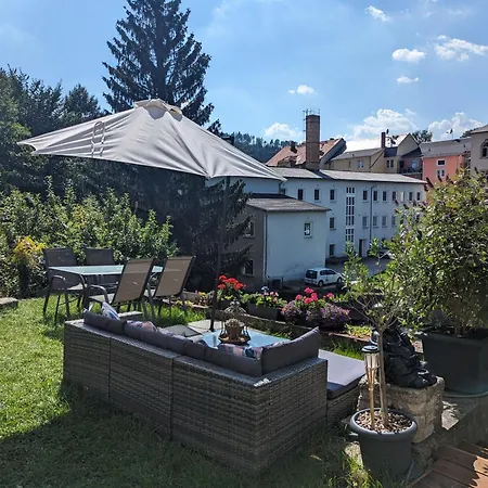 Famzi - Urlaubsmagie - Familienwohnung Mit Sauna, Pool Und Whirpool Am Fluss Apartment Sebnitz